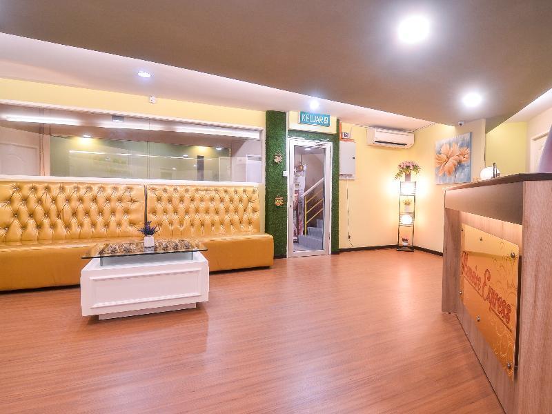Oyo 1119 Memoire Express Hotel クチン エクステリア 写真
