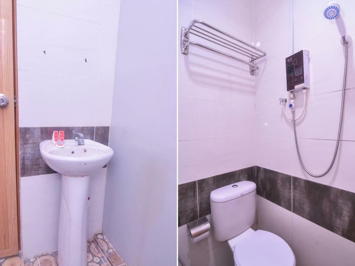 Oyo 1119 Memoire Express Hotel クチン エクステリア 写真